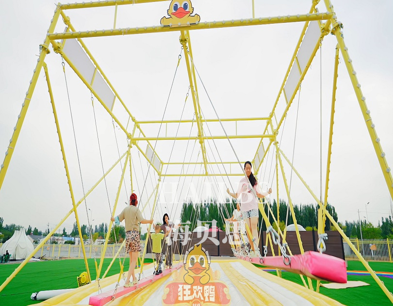 內(nèi)蒙古烏?？駳g鴨親子樂園