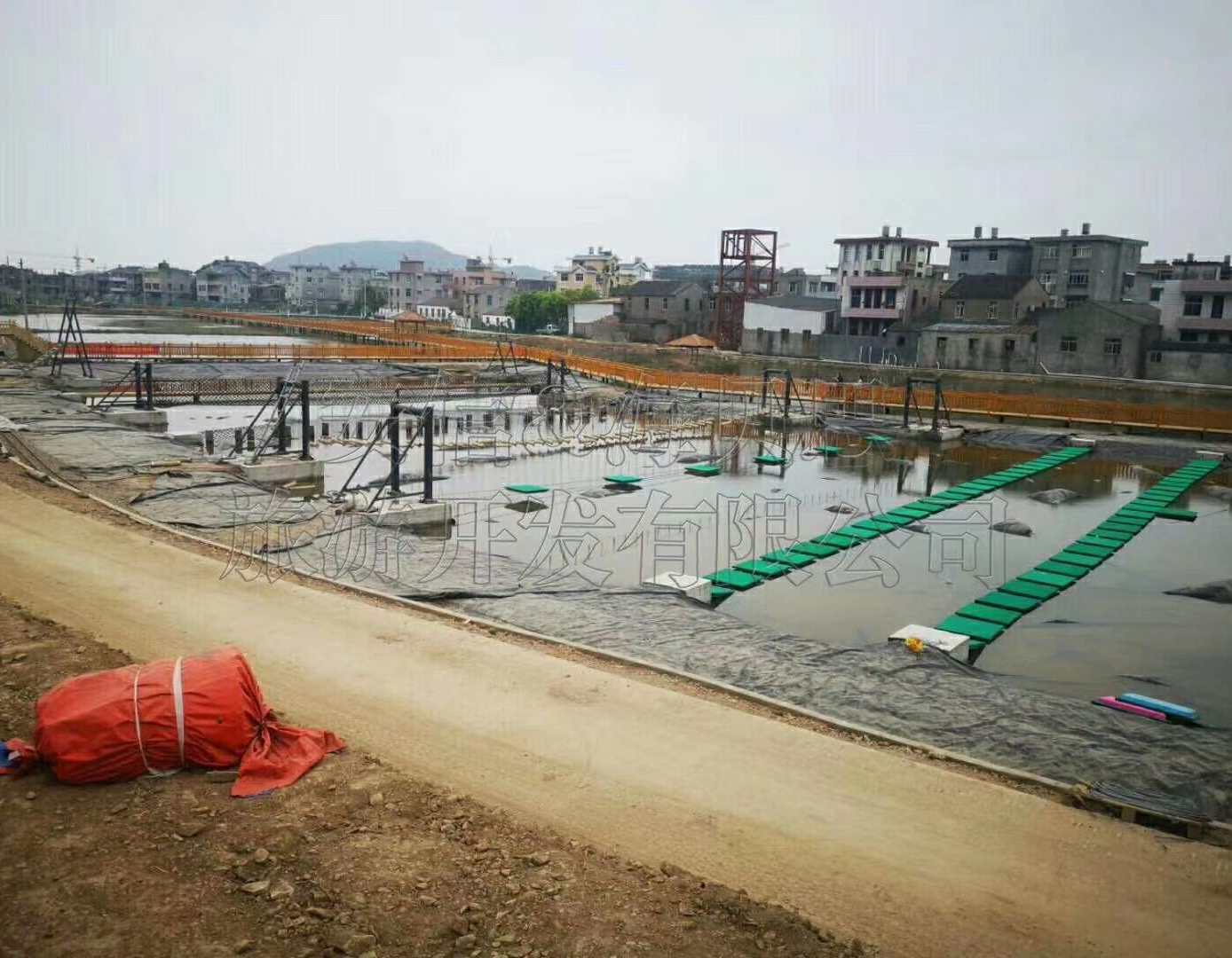 浙江省臺州市風火輪，水上趣橋，網紅橋，網紅秋千，摩拜單車安裝完畢