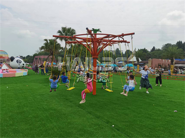 四川渠縣撒歡樂園運營現(xiàn)場