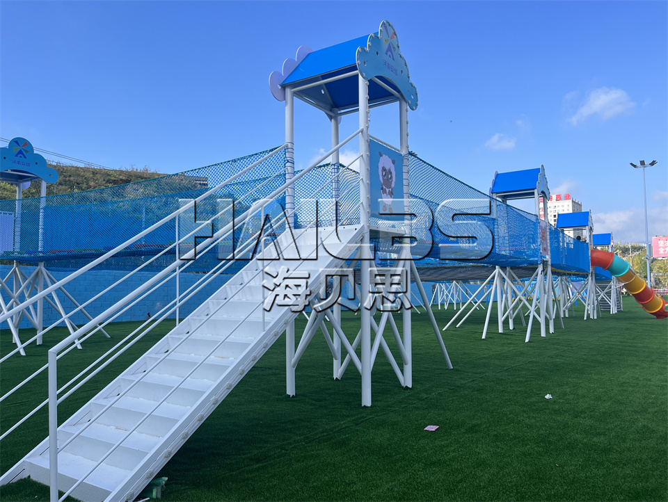 羊羊主題無(wú)動(dòng)力親子樂(lè)園